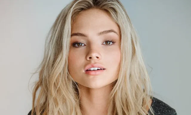 Natalie Alyn Lind